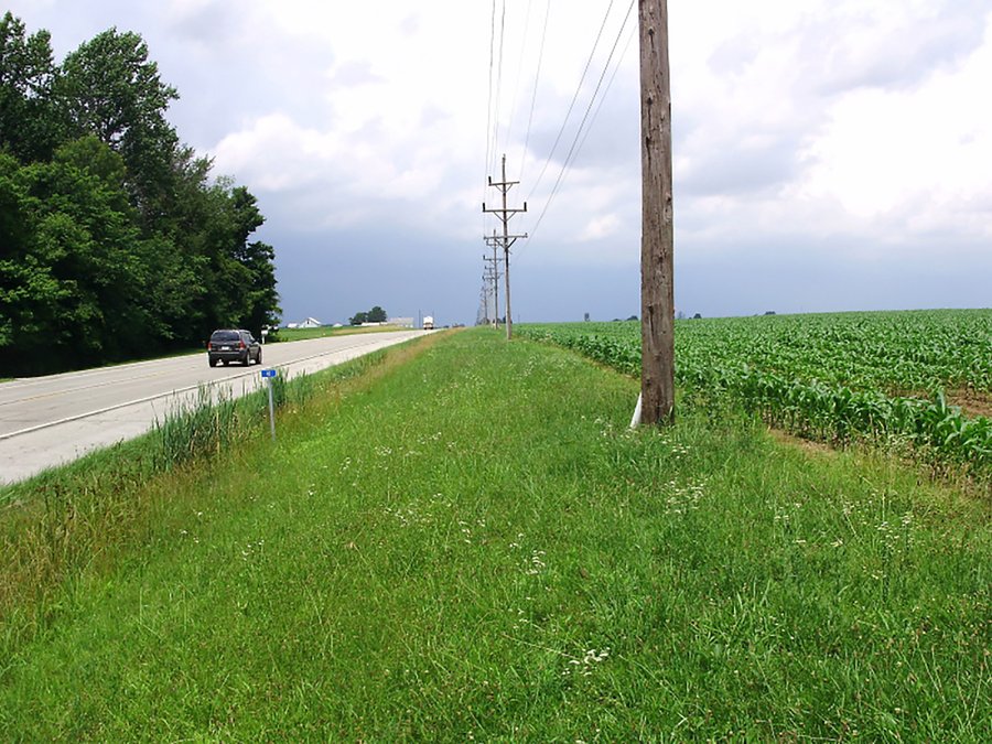 For sale: REAL ESTATE FOR SALE IN UNION COUNTY, INDIANA - 2 miles north of Liberty in Union County, Indiana on Hwy. 27. North of Brookville Lake and south of Richmond.